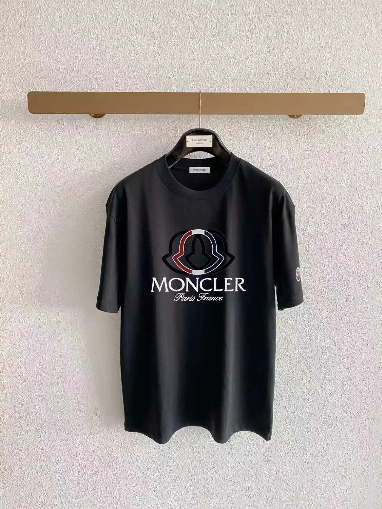 Moncle/ * logo New Arrival ， ， ， ， T Same Style。 :Black White Blue Gray Size:S（90-130 ） M（125-140 ） L（135-160 ） XL（160-180 ） XXL（180-210 ）